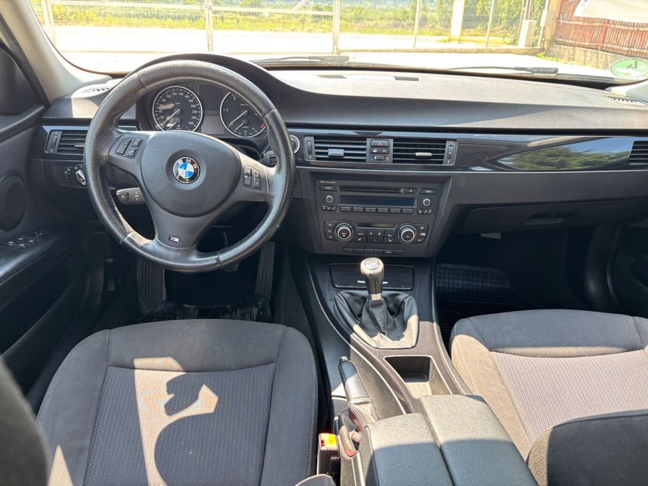 BMW 3 Series 2010 — imagine 3