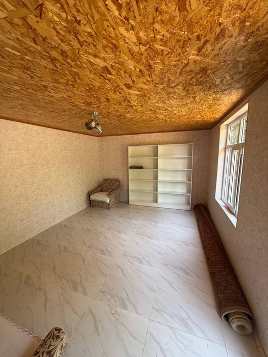 Паркентда 6 сотих ер сотилади — 4 хонали евроремонт уй