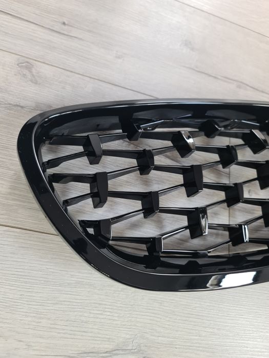 Grila-Diamond-Neagra-Full-Black-Bmw-Seria-5-F10-2010-2017-520-D-Xdrive