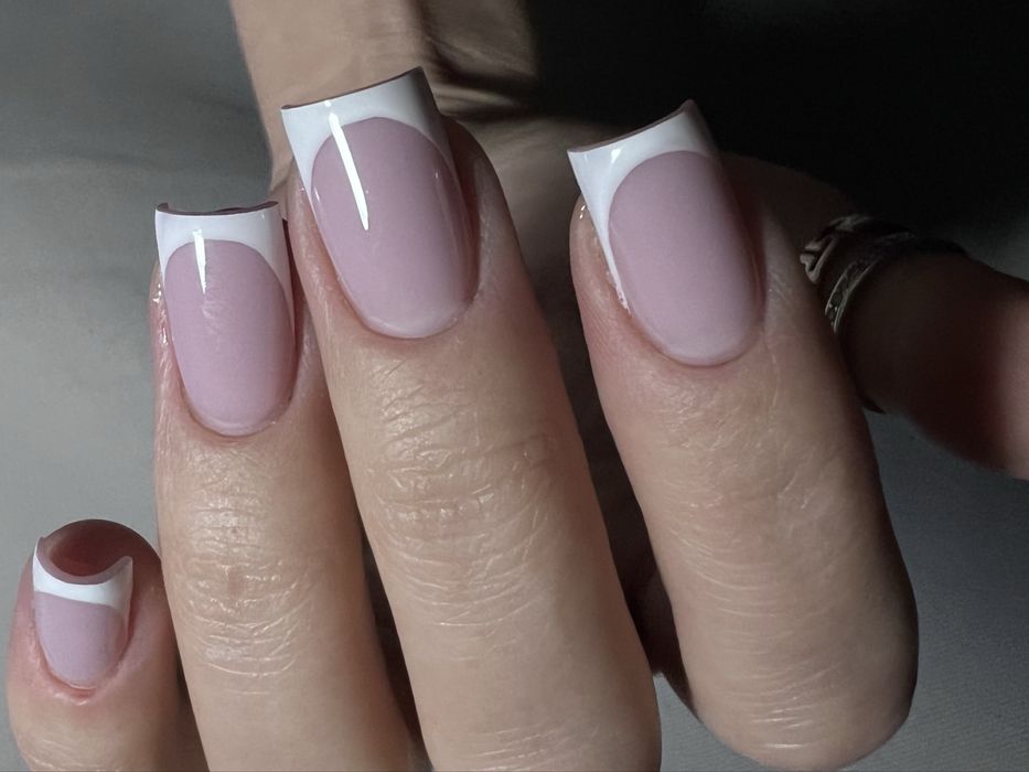 Маникюр наращивание ногтей