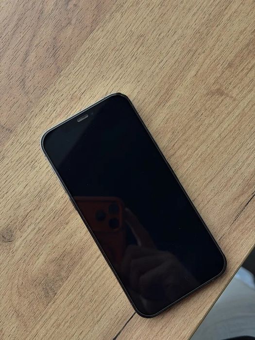 Продам iPhone 12 Pro Айфон 12 Про