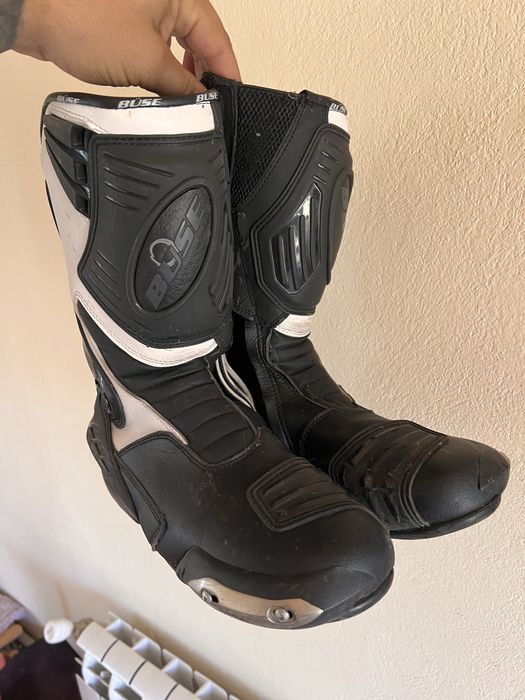 Ghete moto din piele Buse