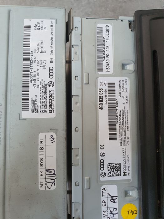 Audi concert A4 B8/Audi multimedia A4 B8/CD changer Audi A4 B8 Ramnicu Valcea • OLX.ro