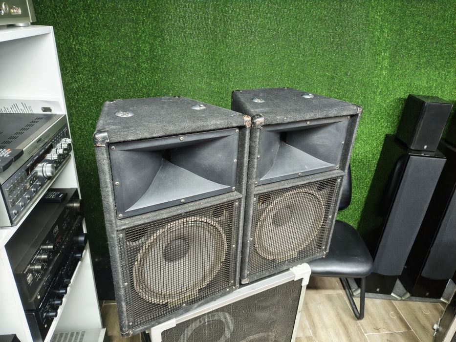 Професионални тонколони YAMAHA S-112