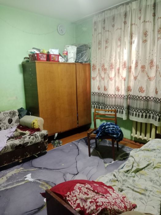 Продам квартиру 3 х  комнатную