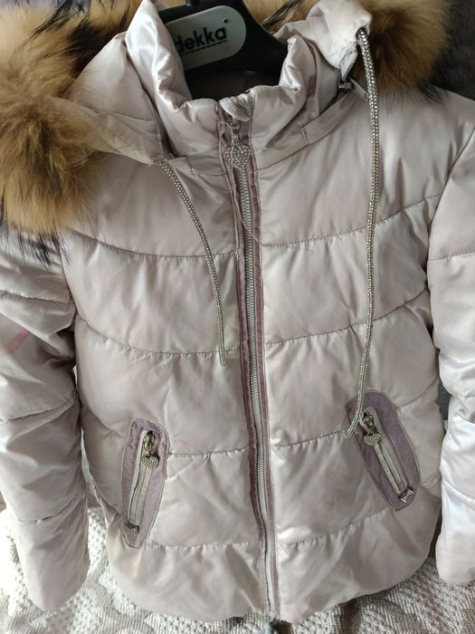 Продам куртку зимнюю детскую