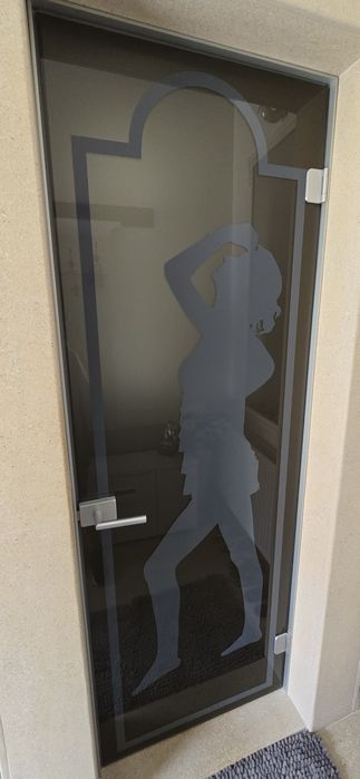 Sticlă securizată si oglinzi