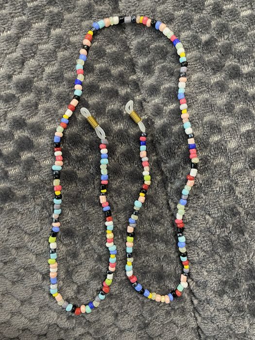 Верижки за очила.