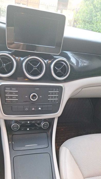 Mercedes Cla 180 benzina 2015