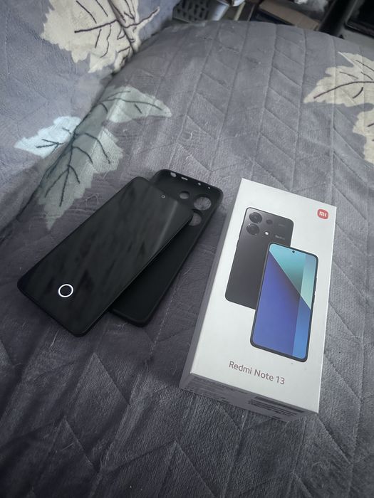 СРОЧНО ПРОДАМ Xiomi Redmi Note 13