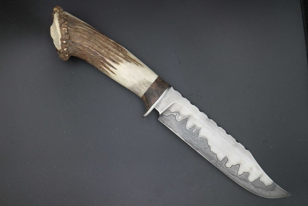 Ръчно изработени ножове и остриета от дамаска стомана и ламинати