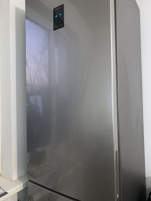 Продам холодильник samsung