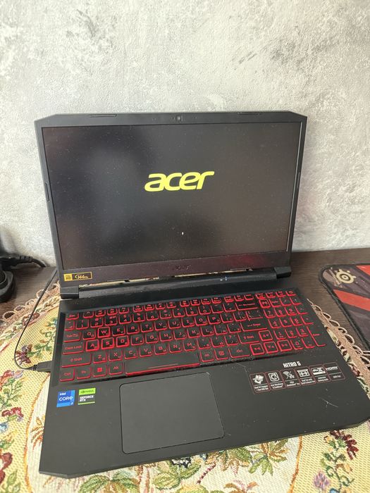 Продаю игровой ноутбук Acer Nitro 5