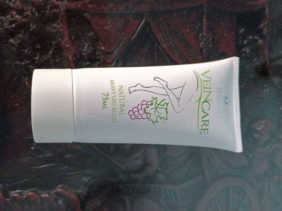 Calivita Cosmetics VeinCare crema tratament varice si picioare obosite