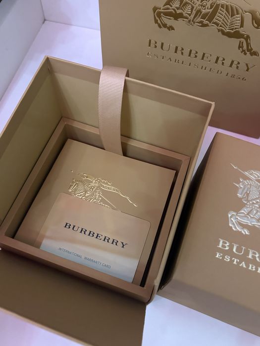 Burberry женские часы ориг
