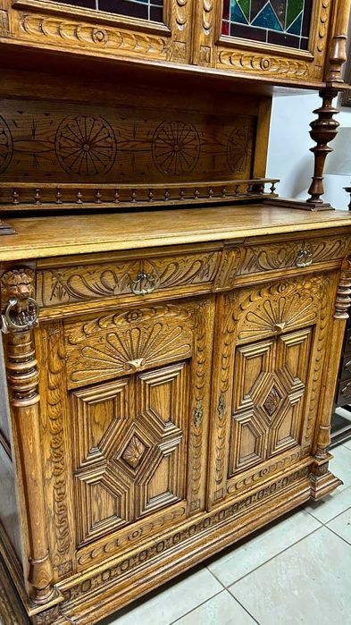 Бюфет дърворезба Холандия