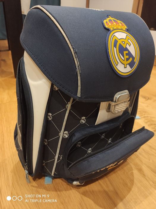 Ученическа раница