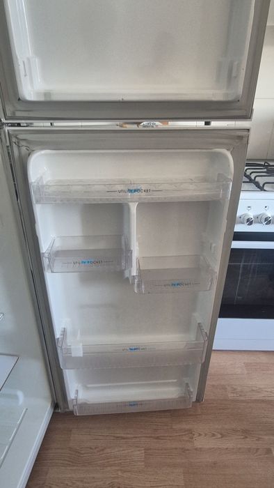Холодильник сатылады.Срочно