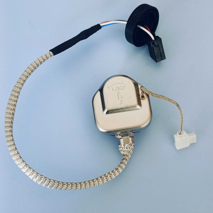 Баласт за фар w3t20971, honda ,mazda ,Mitsubishi, Нов с гаранция