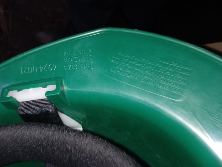 Каски строительные 10  штук