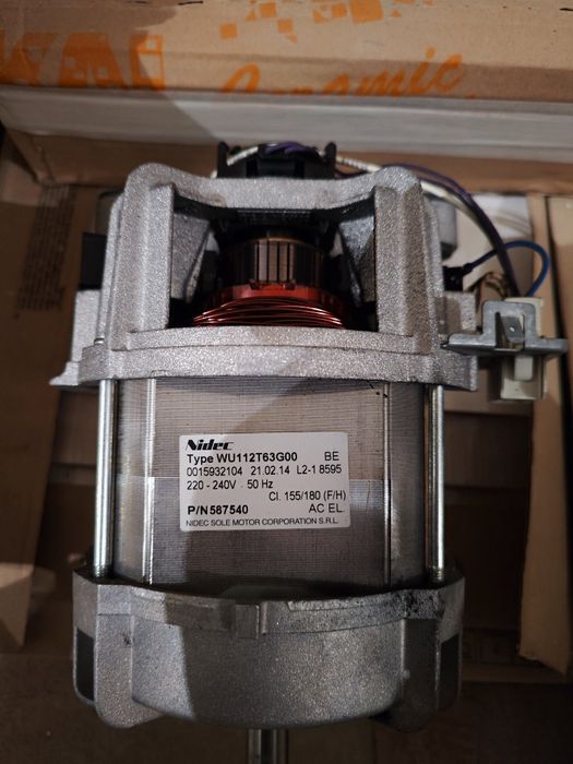 Пералня Gorenje W7223 за части