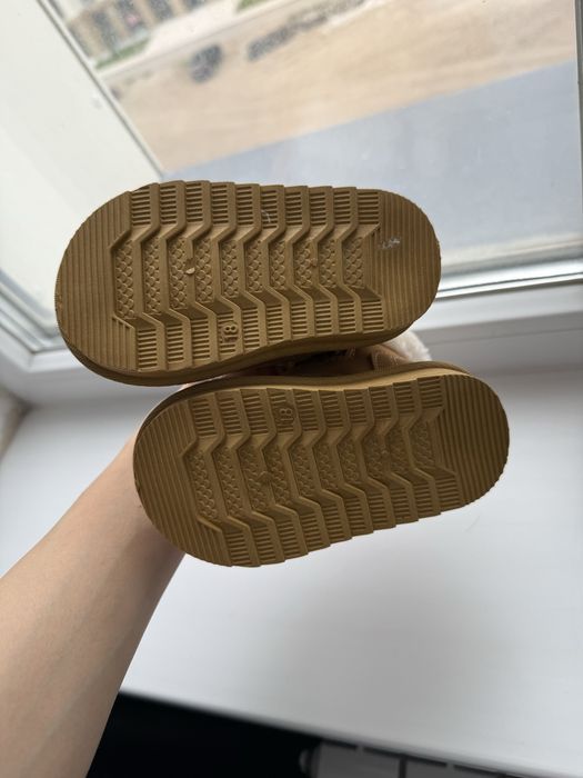 Зимняя детская обувь