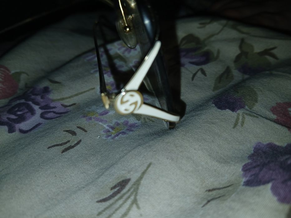 Ochelari gucci (nu sunt sparti)
