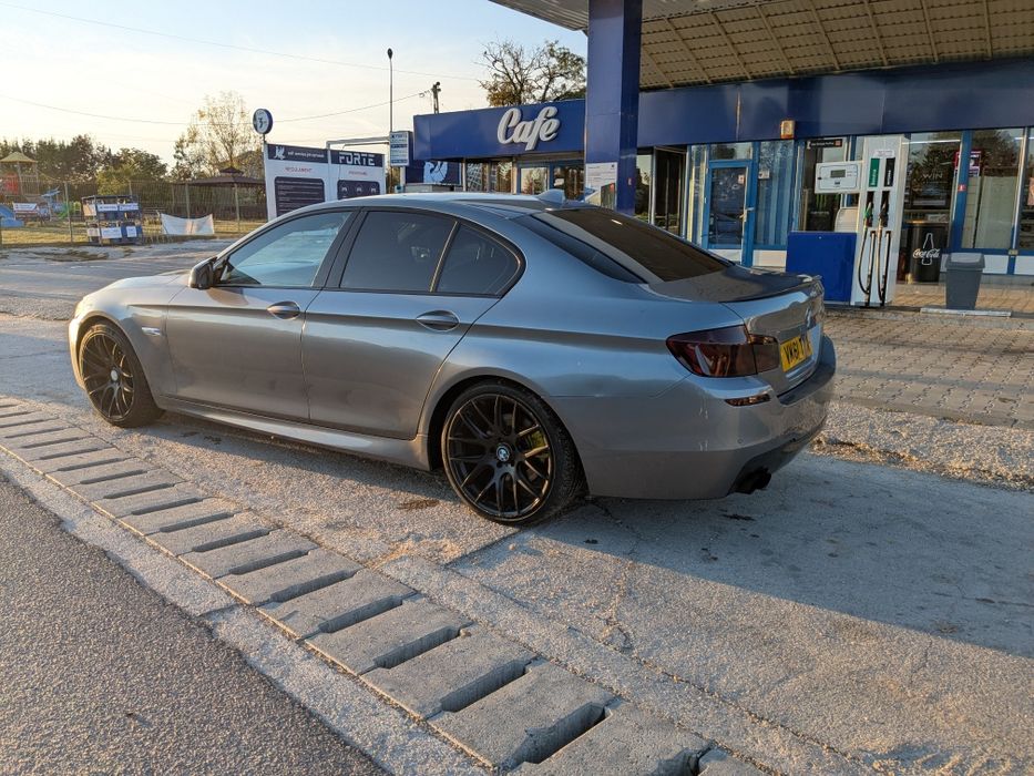 BMW 5 Series 2012 — imagine 5