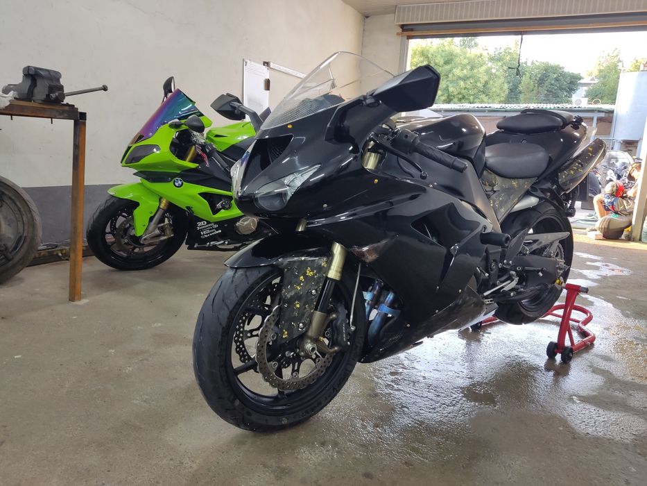 Kawasaki zx 10 r