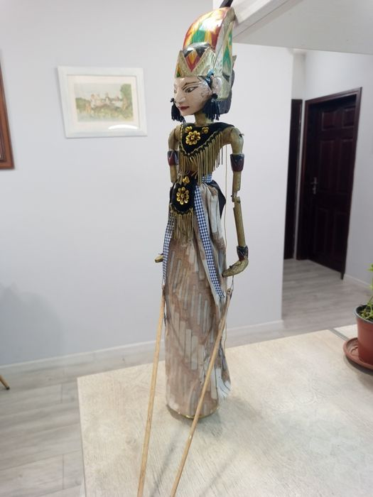 автентична колекционерска кукла wayang golek от остров ява