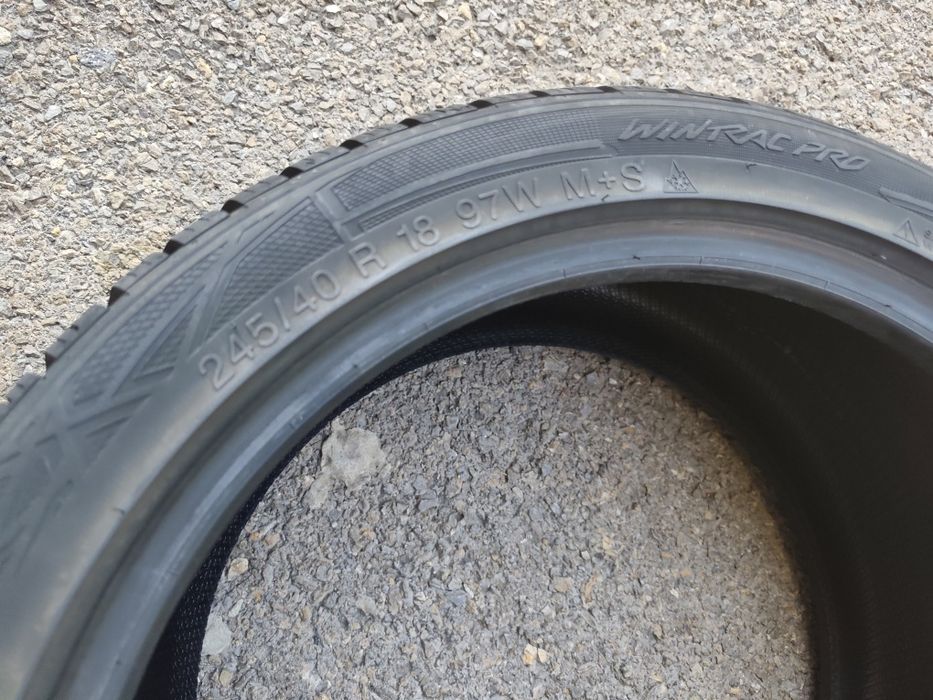 245/40/18" 2бр Vredestein wintrac pro, dot4122,7mm