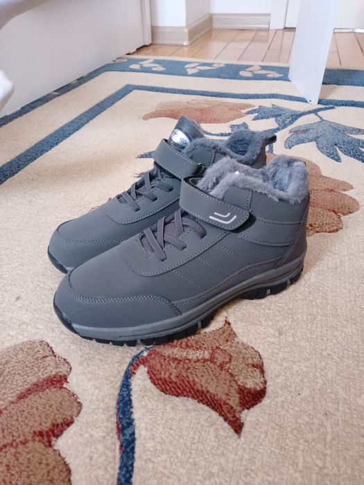 Зимние кроссовки