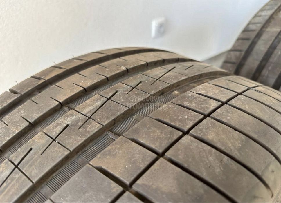 BMW X5 21 5x120 / 295/30/22 и 335/25/22