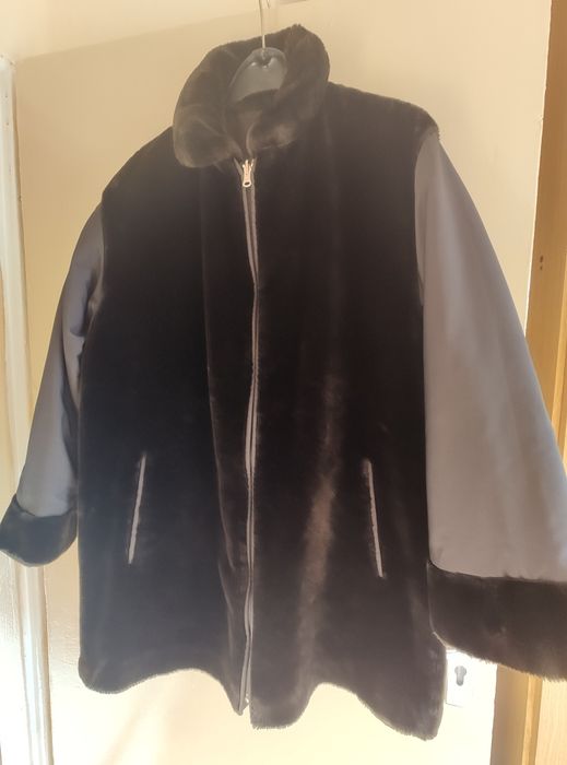 Зимно топло палто в съчетание на еко кожа и плат размер XL