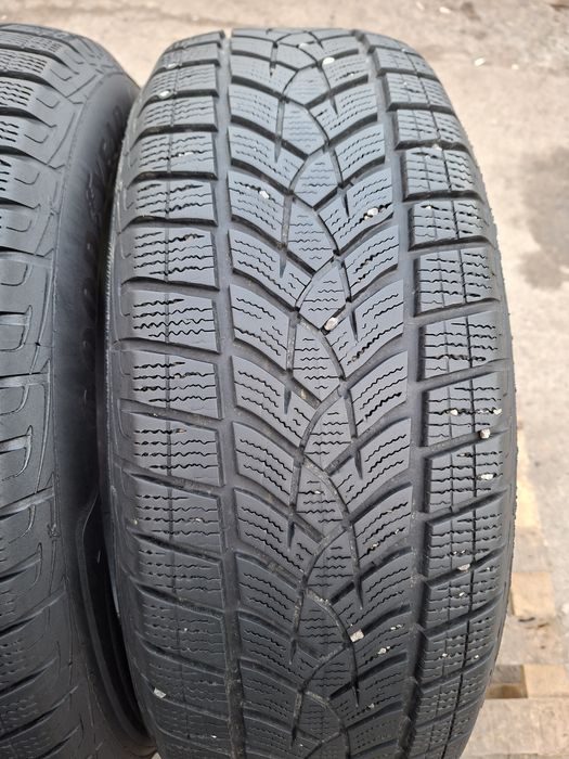 2бр. 225/65/17 Goodyear Ultragrip Performance +