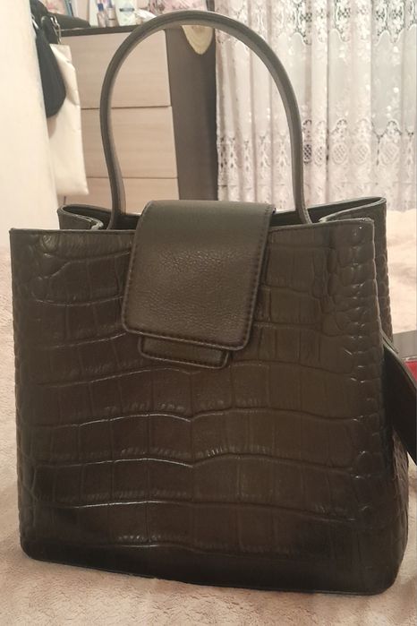 Продам сумку в отличном состоянии