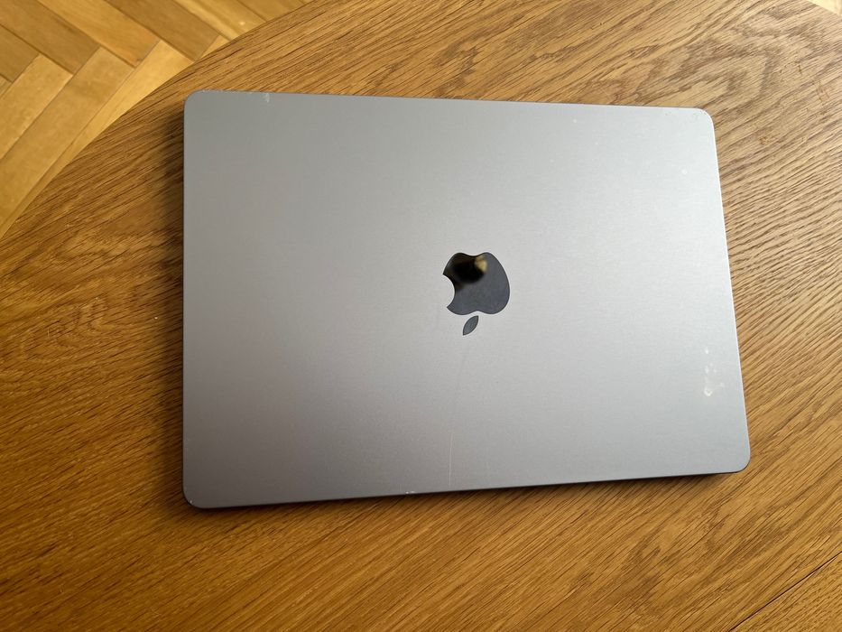 MacBook Air M2 2022