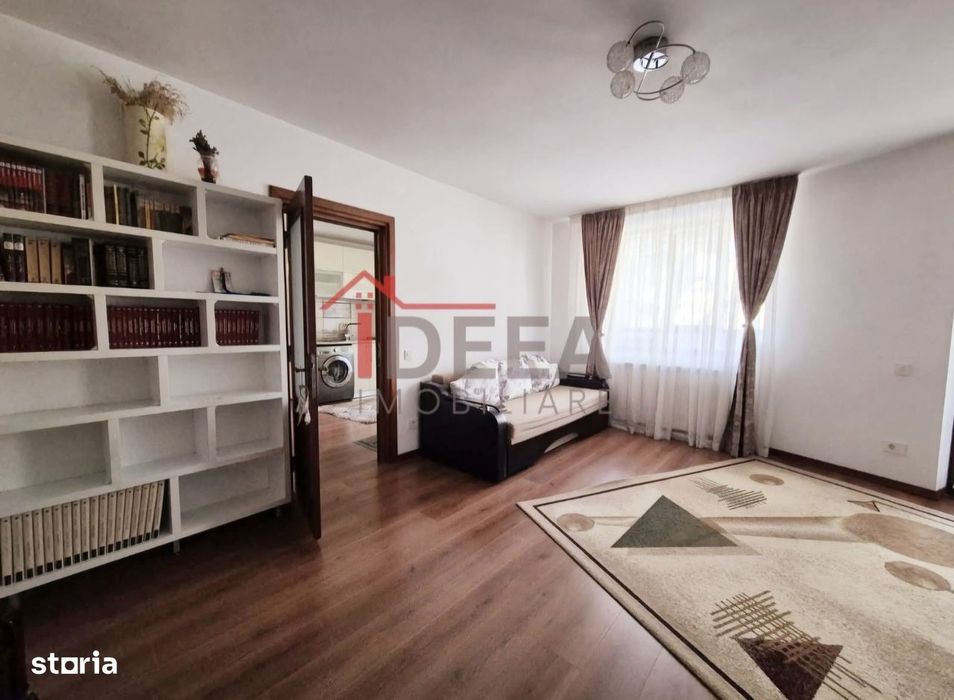 Apartament cu 2 camere, decomandat, etaj 1, zona centrala