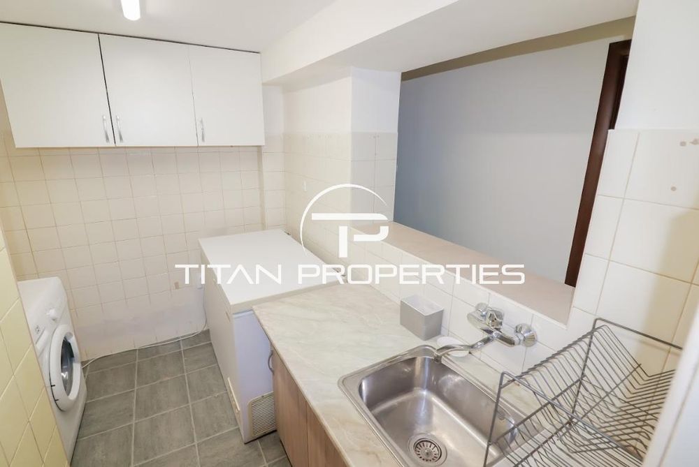 Дава се под наем Къща в с. Приселци, Област Варна - 550 кв.м за 450 € - Снимка #9