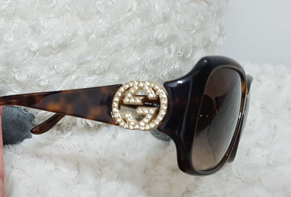 Слънчеви очила закупени от Италия.