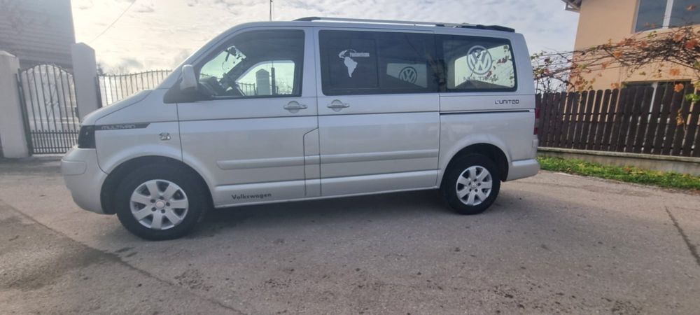 Dezmembrez VW T5 Multivan 2.5 AXD