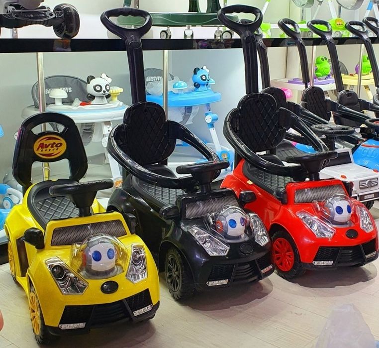 Новые машинки с ручкой.