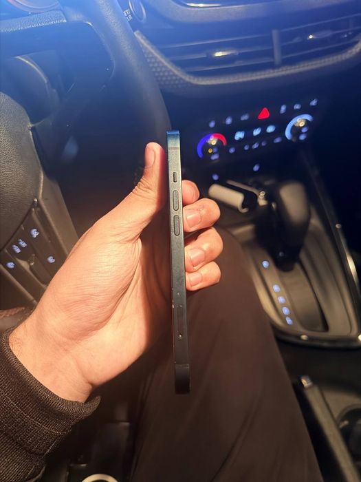 iPhone 13  128 gb ideal