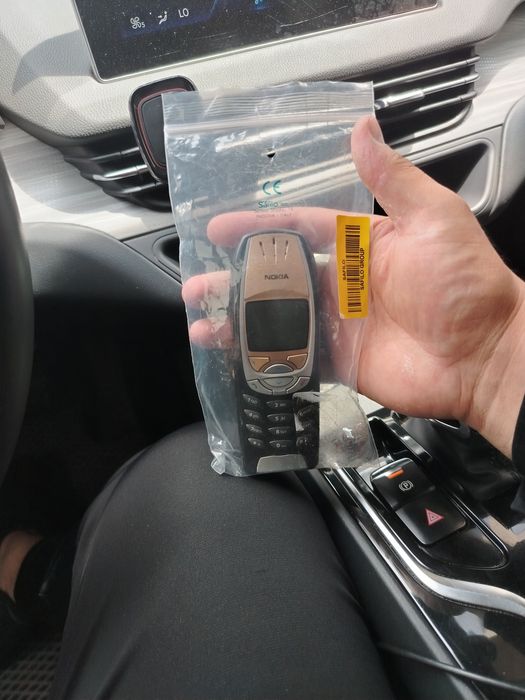 Nokia 6310i sotiladi