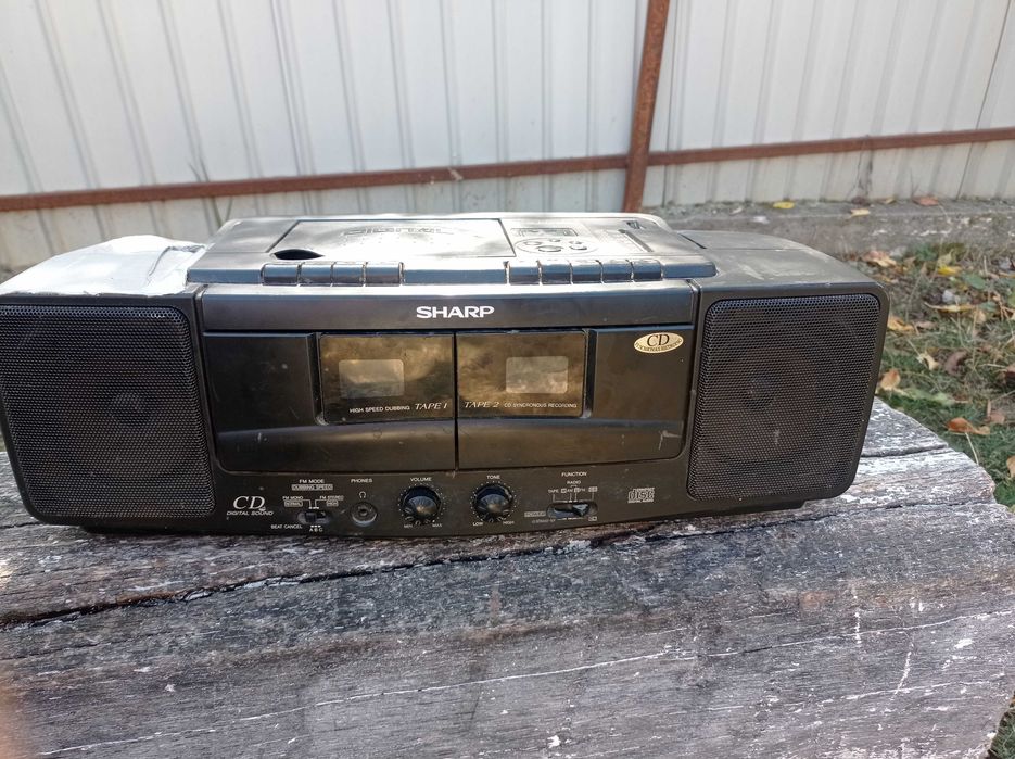 Radio "antic" funcțional