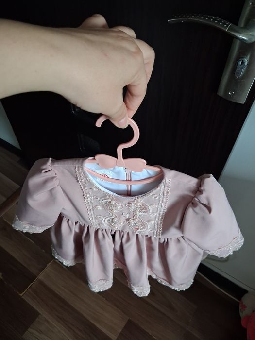 Rocheie de bebelusa de purtato la evenimeni