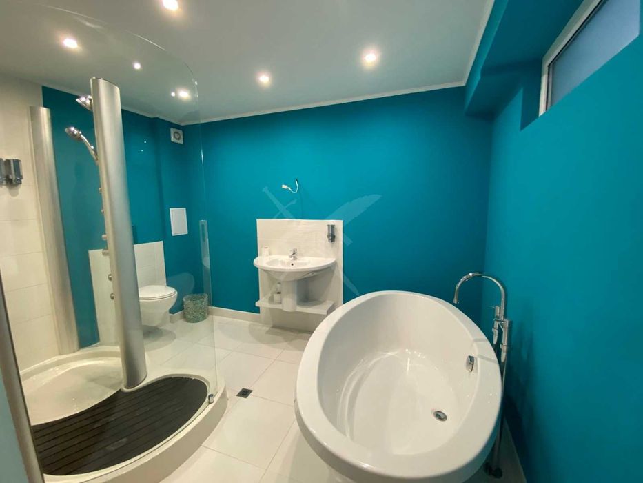 Продава се Многостаен апартамент в Свети Влас - 240 кв.м за 1042 €/кв.м - Снимка #8