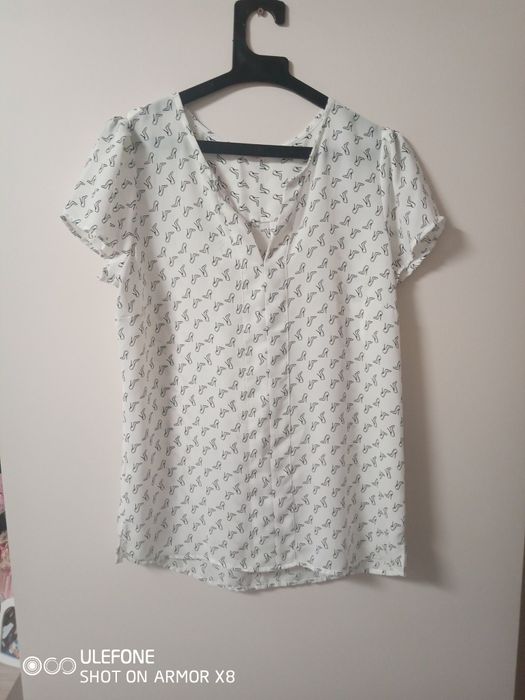 Продавам дамски блузи