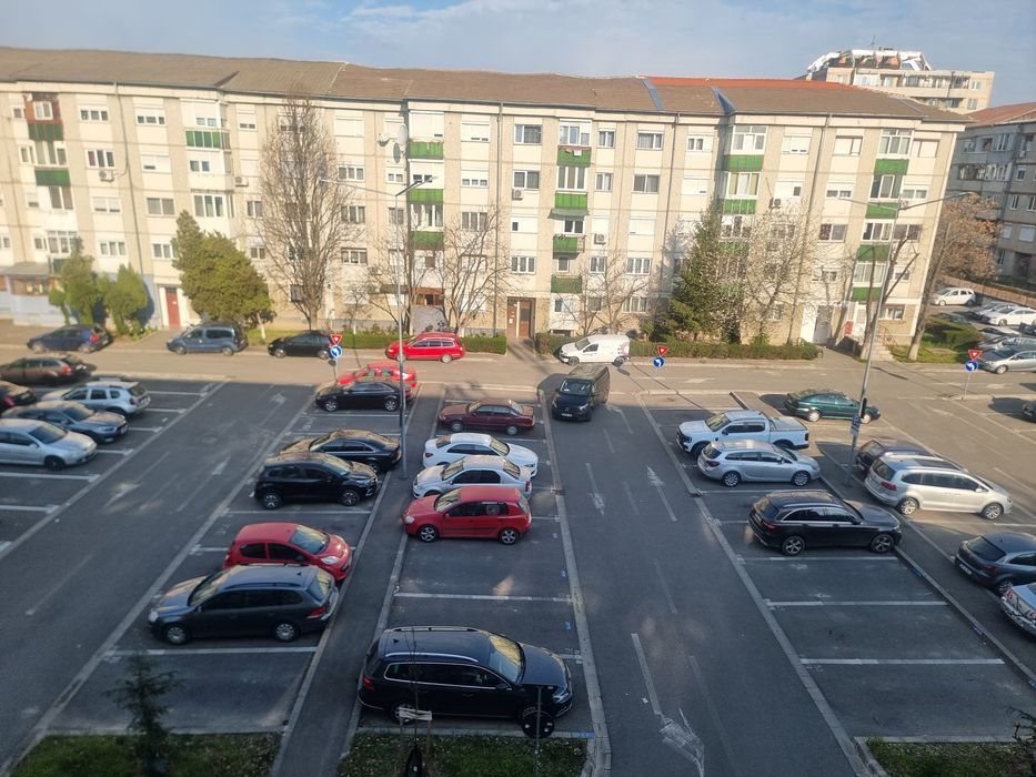 Vand apartament PB 3 camere. Nufaru - Lotus