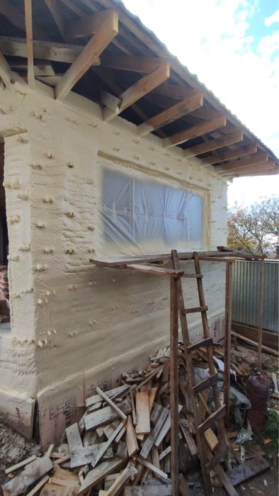 Утепление пенополиуретан (ППУ) пена, крыша ангары склады фасады